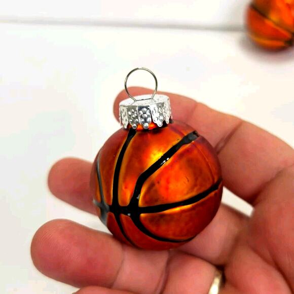 4 Vintage G&D Mercury Glass Miniature Basketball Christmas Ornaments - Picture 2 of 6